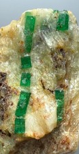 Cristaux émeraude naturel d'occasion Cristaux émeraude naturel d'occasion  Andolsheim