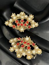 Brincos vintage tom dourado cristais vermelhos pérolas falsas clipe 1,5” COMO ESTÁ um pouco de casca comprar usado  Enviando para Brazil