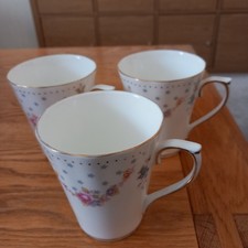 Set beautiful crown for sale  LINCOLN