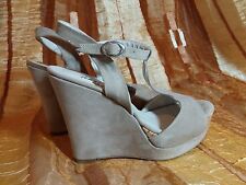 Zeppe beige tortora usato  Monopoli