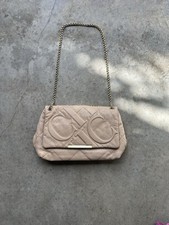 Bolsa Carolina Herrera acolchoada de couro com aba feita na Espanha comprar usado  Enviando para Brazil