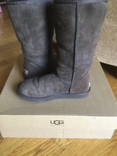 Authentic women ugg for sale  Dearborn