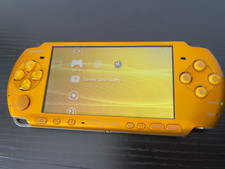 Sistema Sony PSP 3000 Slim Amarelo Brilhante Nova Bateria Testada Funcionando comprar usado  Enviando para Brazil