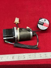 (2) Motores de passo ++ Q-398 comprar usado  Enviando para Brazil