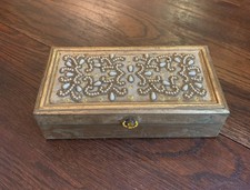 Pier 1 Joyería Baratija Recuerdo Envejecido Caja Oro Cuentas Adornada 10”L segunda mano  Embacar hacia Mexico