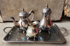 Ancien service métal d'occasion Ancien service métal d'occasion  Coutouvre