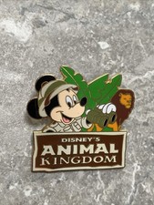 Broche Disney Animal Kingdom safári mickey observando um leão comprar usado  Enviando para Brazil