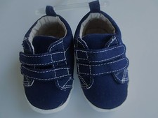 Usado, NOVO Infantil 3-6 meses Tamanho 2 VELHO AZUL MARINHO Sapatos de Lona Berço Botinhas Novo com etiquetas Fofo!! comprar usado  Enviando para Brazil