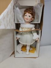 Bambola ballerina ashton usato  Spedire a Italy