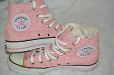 high tops w8 pink converse for sale high tops w8 pink converse for sale Bay Village