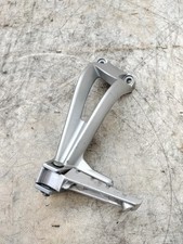 Pedana posteriore sinistra usato Pedana posteriore sinistra usato  Italia