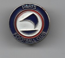 Insigne metallique paris d'occasion  France