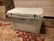 Yeti tundra 105 for sale  Knox City