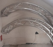 Traliccio americana curva usato  Mondovi
