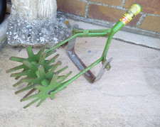 Vintage wolf garden for sale  HOLT