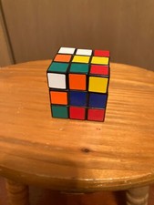 Original rubik cube d'occasion  Expédié en Belgium