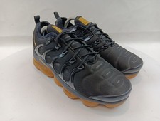Usado, Tênis de corrida Nike Air VaporMax Plus masculino tamanho 9.5 preto dourado CW7299-001 comprar usado  Enviando para Brazil