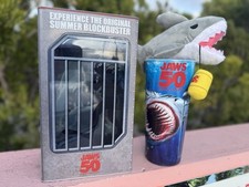 Balde de pipoca Jaws 50º aniversário + xícara + pelúcia NOVO 2025 comprar usado  Enviando para Brazil