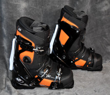 Apex adult ski for sale  Claremont