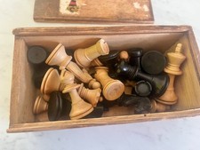 Usado, CONJUNTO DE XADREZ VINTAGE ESCULPIDO EM MADEIRA/virado CAIXA de madeira original comprar usado  Enviando para Brazil