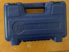 Smith and wesson d'occasion  Expédié en Belgium