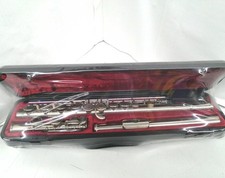 Flauta YAMAHA YFL-211Ii, usado comprar usado Flauta YAMAHA YFL-211Ii, usado comprar usado  Enviando para Brazil