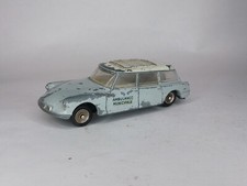556 dinky toys d'occasion  Clermont-Ferrand-