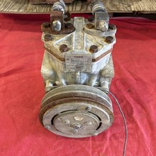 Compressor York A/C M017355 FT209-16912 Ford? comprar usado Compressor York A/C M017355 FT209-16912 Ford? comprar usado  Enviando para Brazil