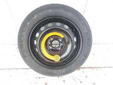 Ruota scorta pirelli usato  Torre del Greco