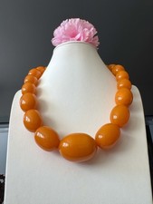 Vintage Style Graduated Oval Shape Butterscotch Amber Resin Necklace 21in & 147g comprar usado Vintage Style Graduated Oval Shape Butterscotch Amber Resin Necklace 21in & 147g comprar usado  Enviando para Brazil