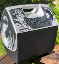 Igloo Little Playmate Elite Cooler Preto Branco Batman Quadrinhos Hahahaha comprar usado  Enviando para Brazil