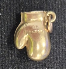 Yellow gold boxing for sale  STRATFORD-UPON-AVON