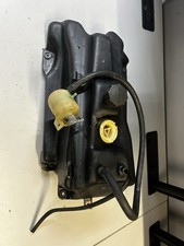 Serbatoio vaso espansione usato Serbatoio vaso espansione usato  Due Carrare