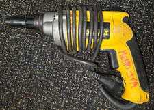 Usado, Chave de fenda Dewalt DW268 Vsr Versa-Clutch Screwgun TEKS 6,5 amp 2.500 rpm comprar usado  Enviando para Brazil