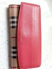 Burberry women purse for sale  SALE