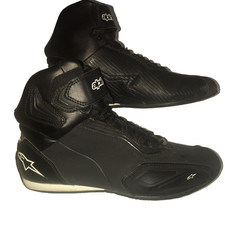 Chaussures bottes sneakers d'occasion  Lodève