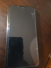 Samsung Galaxy A3 16 GB preto meia-noite desbloqueado energia funciona tela rachada , usado comprar usado  Enviando para Brazil