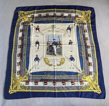Rare vintage carré d'occasion  Noyal-Châtillon-sur-Seiche