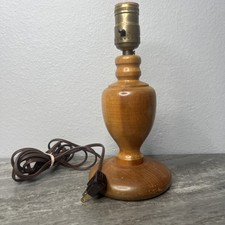 Base de abajur de mesa vintage de madeira Leviton tampo de latão funciona*, usado comprar usado  Enviando para Brazil