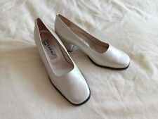Women wedding shoes for sale  CROYDON