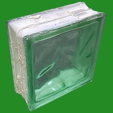 Used light green for sale  WESTCLIFF-ON-SEA