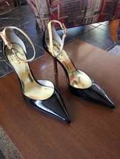 Guess black patent for sale  Clinton Corners
