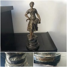 Statuette xixé signée d'occasion  Cabourg