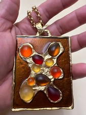 Collier grand pendentif d'occasion  Paris I