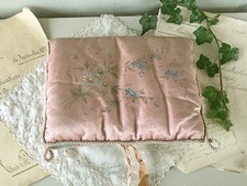 Ancienne pochette lingerie d'occasion  Véron