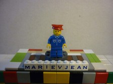 Lego train machiniste d'occasion  Saint-Priest-Taurion