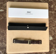 Usado, Nova alça de couro de bezerro marrom IWC com fivela de implantação IWC comprar usado  Enviando para Brazil