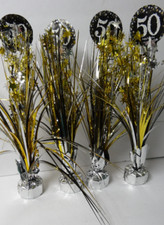 Pacote de acessórios para decoração de festa de aniversário de 50 anos capa de mesa, banner, cabides, etc. comprar usado  Enviando para Brazil