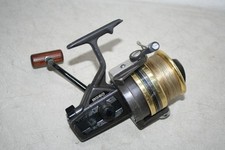 Usado, Molinete de pesca giratório Daiwa ouro preto BG60 comprar usado  Enviando para Brazil
