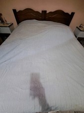 Copriletto matrimoniale tinta usato  Catania